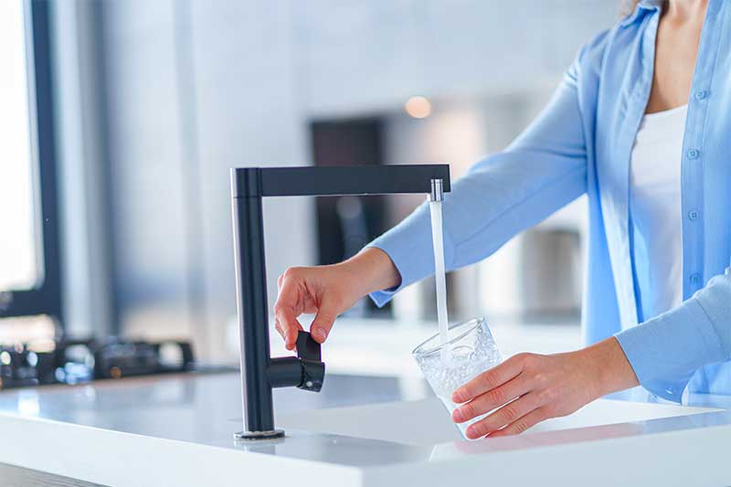 How a Whole House Water Filter Affects Your Cleaning